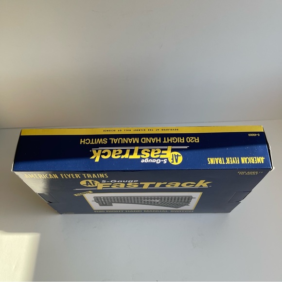 American Flyer Trains AF S-Gauge R20 Right Hand Manual Switch  6-49869 by Lionel - Picture 2 of 7